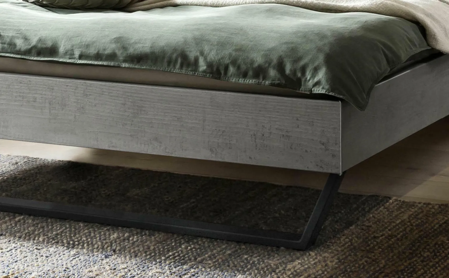 Holzbett CLYO Betten|Holzbetten