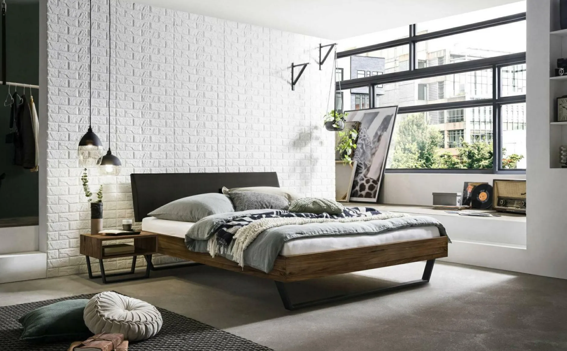 New Holzbett SARIANO Holzbetten