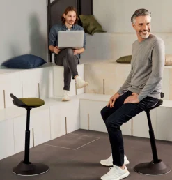Hot Stehhilfe MUVMAN Hocker