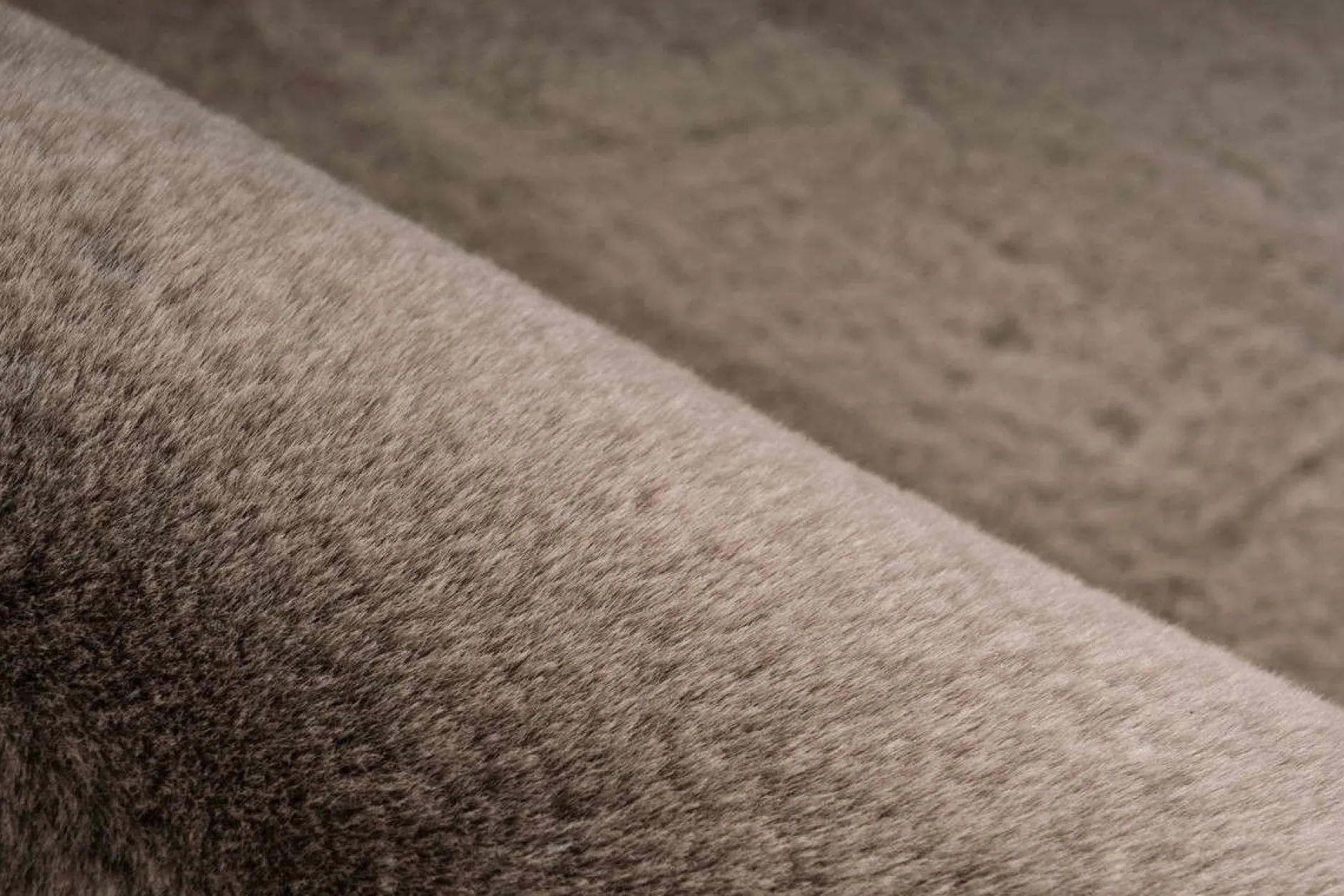 Outlet Teppich RABBIT LIGHT SHEEPSKIN Fell Teppiche