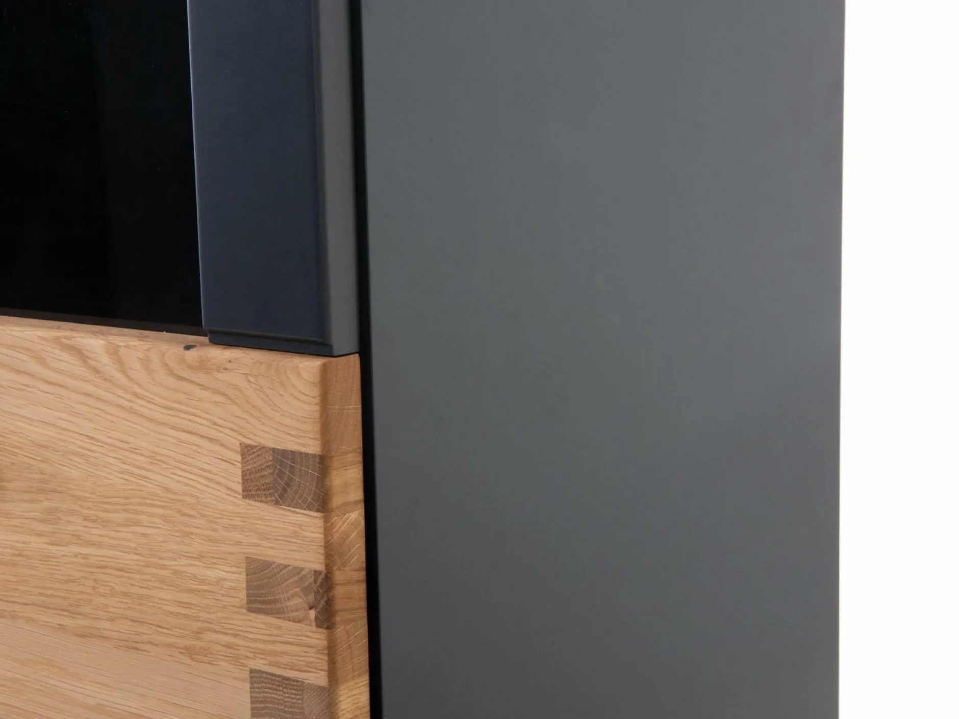 New Vitrine MARKUS Vitrinen