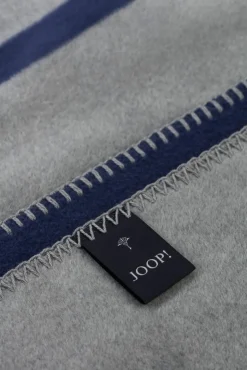 New Wohndecke LOGO-STRIPE Decken|Decken & Kissen