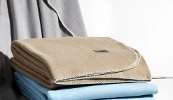 Outlet Wohndecke taupe Decken|Decken & Kissen